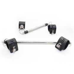 spread-em-spreader-bar-cuff-set.jpg